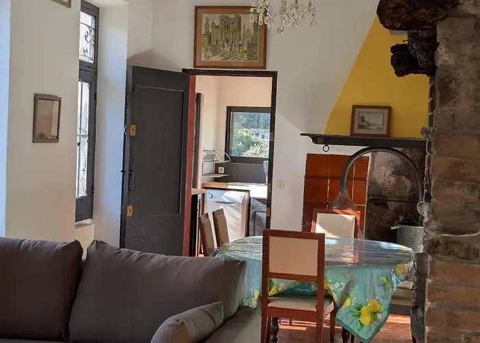 Maison De Famille Entre & Collines - Charme, Citronniers Et Tranquillite - Acces Marche Et Sentier 3 Min 펜션 *