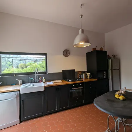 Maison De Famille Entre & Collines - Charme, Citronniers Et Tranquillite - Acces Marche Et Sentier 3 Min Мантон