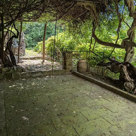 Maison De Famille Entre & Collines - Charme, Citronniers Et Tranquillite - Acces Marche Et Sentier 3 Min בית נופש